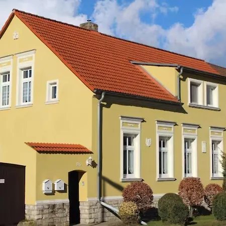 Schoene In Zentraler Lage, Naehe Magdeburg Und Intel Apartament *