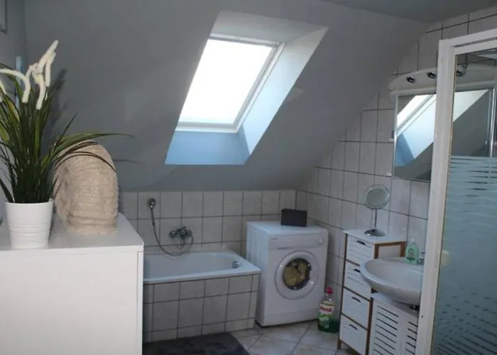 Schoene In Zentraler Lage, Naehe Magdeburg Und Intel Lägenhet Wanzleben-Borde