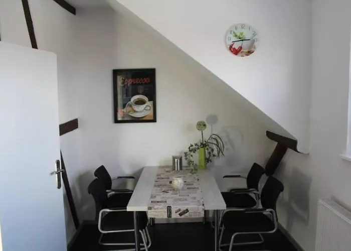 Schoene In Zentraler Lage, Naehe Magdeburg Und Intel Wanzleben-Borde