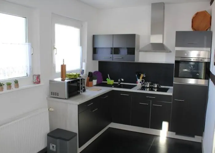 Schoene In Zentraler Lage, Naehe Magdeburg Und Intel Lägenhet *